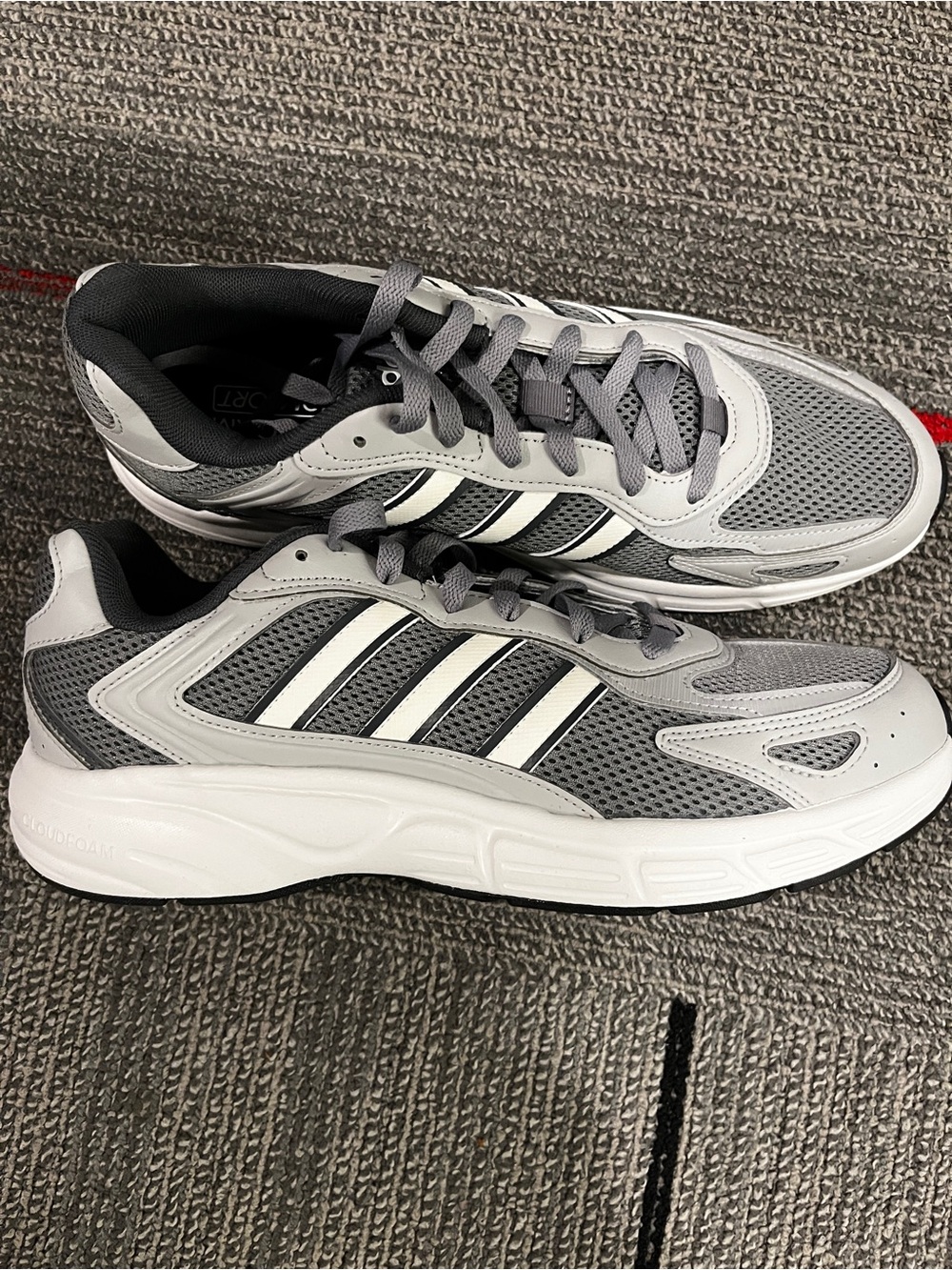 Adidas Cloudfoam Running Sneakers Gray White Men’s Size 11